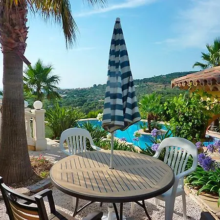 La Marjolaine * Roquebrune-sur-Argens